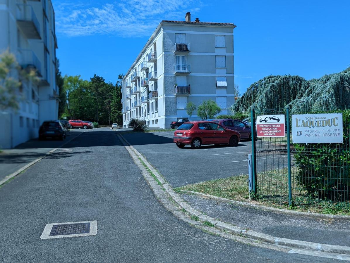 Bellejoie - Appartement T3- Poitiers Sud - Direct Futuroscope - Parking Et Wifi Gratuit Exterior foto